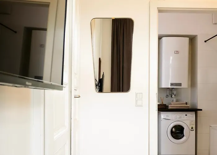 Daire Historic Center Boutique 4 - Free Parking - Schlossberg View - By Casa Momo