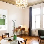Historic Center Boutique 4 - Free Parking - Schlossberg View - By Casa Momo 그라츠