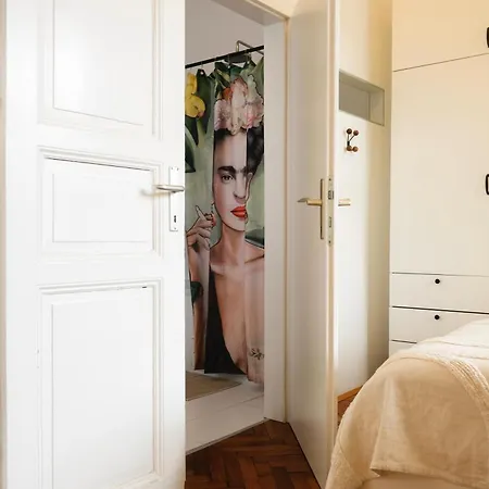 Stilvolles Apartment In Zentraler Lage Mit Parkplatz