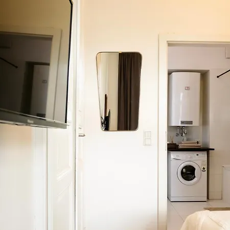 Apartment Stilvolles In Zentraler Lage - Free Parking