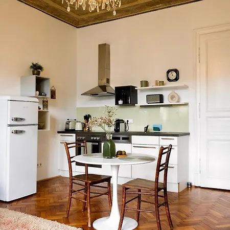 Stilvolles Apartment in zentraler Lage *