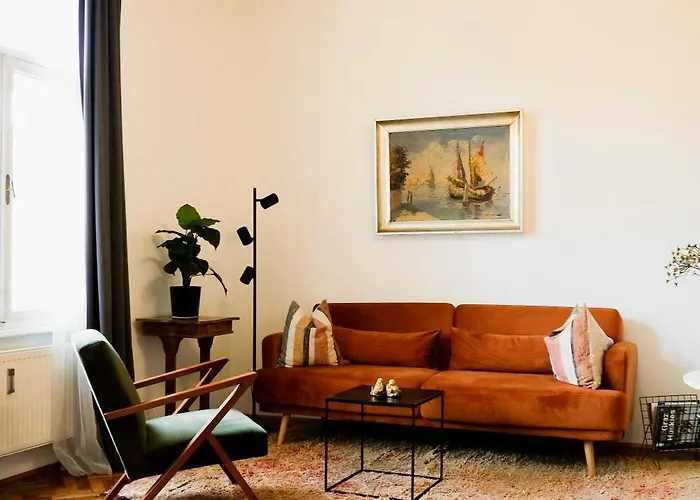 Historic Center Boutique 4 - Free Parking - Schlossberg View - By Casa Momo Appartement