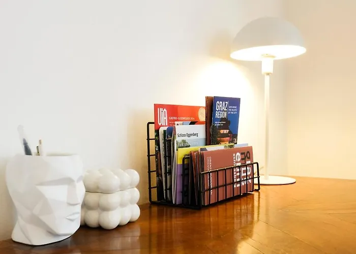 Historic Center Boutique 4 - Free Parking - Schlossberg View - By Casa Momo Appartamento Graz